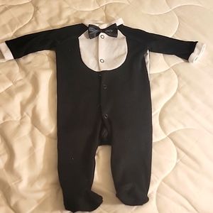 Fake tuxedo for baby with snap buttons 3M